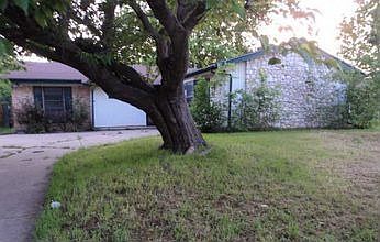 1st image of 2514 Brady Ln