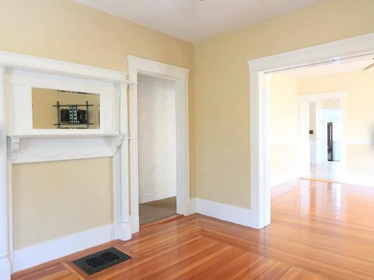 99 Electric Ave #2 — Photo 5