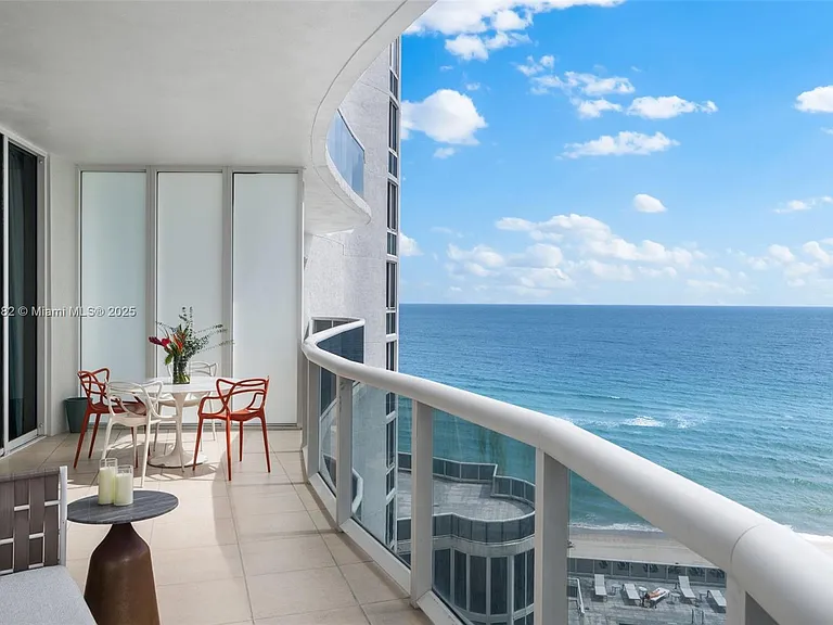 16001 Collins Ave #907 — Photo 24