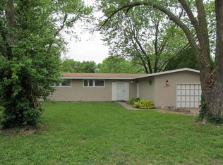 1324 SW Argyll St, Topeka, KS 66611