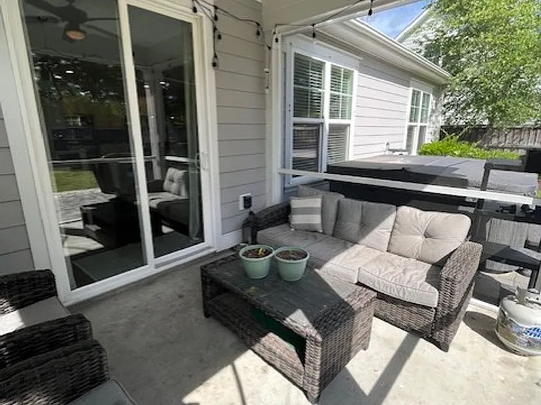 608 Coniston Dr — Photo 32