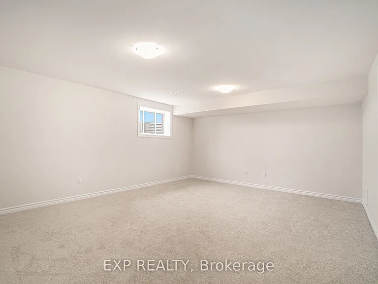 74 Richelieu St — Photo 27