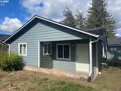 1716 Adams Ave, Cottage Grove, OR, 97424
