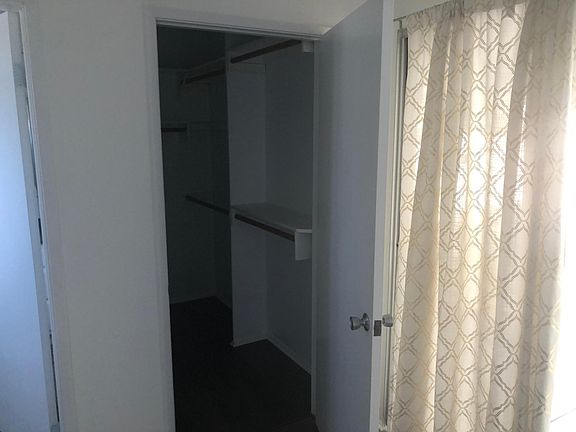 5th image of 4333 McNab Ave
