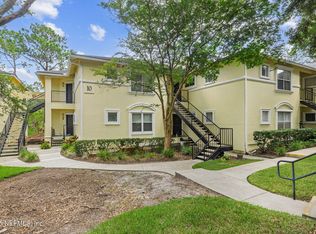 1800 The Greens Way APT 1002, Jacksonville Beach, FL 32250