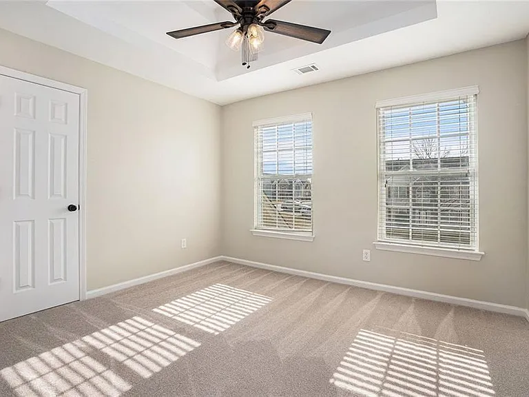 1496 Wilson Manor Cir — Photo 14