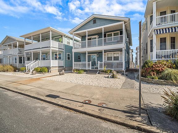 4th image of 3845 West Ave APT 1