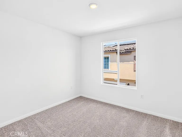 26901 Millerton St — Photo 25