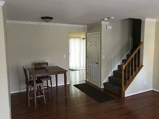 2nd image of 4993 Buena Vista Dr