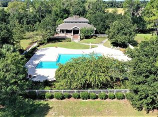 19083 SW 21st Pl, Newberry, FL 32669