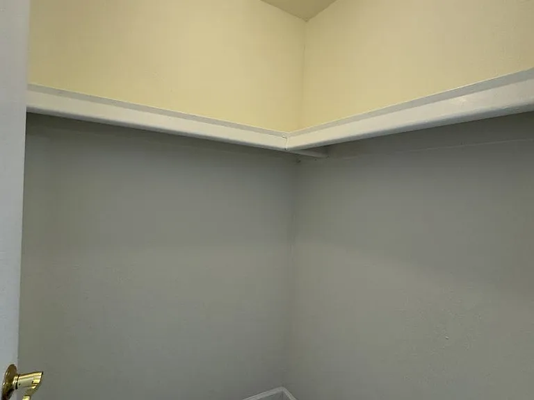 850 S River Dr — Photo 28