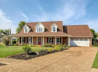 2845 Longiron Dr, Evansville, IN 47725