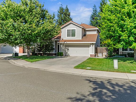 3rd image of 5413 Flintridge Ct