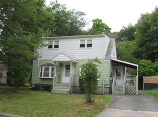 24 Saybrook Rd, Worcester, MA 01604
