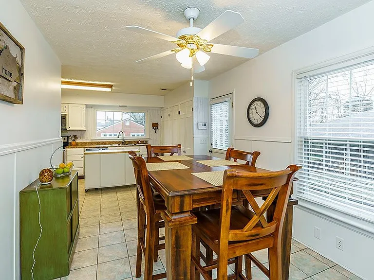 304 Barnes Mill Rd — Photo 7