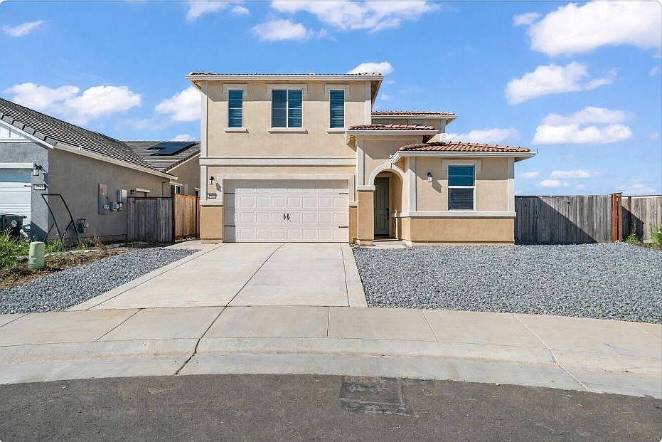 1st image of 4385 Hawkfinch Cir