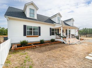 110 Terry Ln, Newport, NC 28570