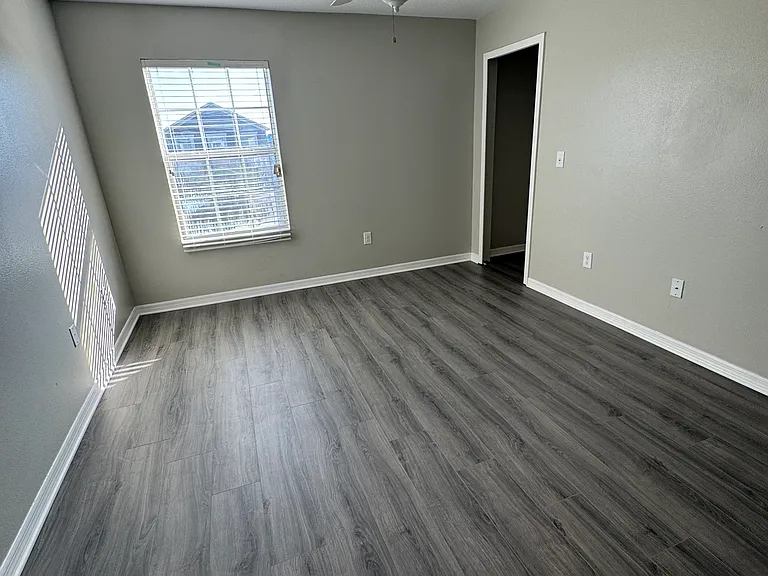2707 Lantern Hill Ave — Photo 36