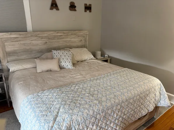 (undisclosed Address), West Islip, NY 11795