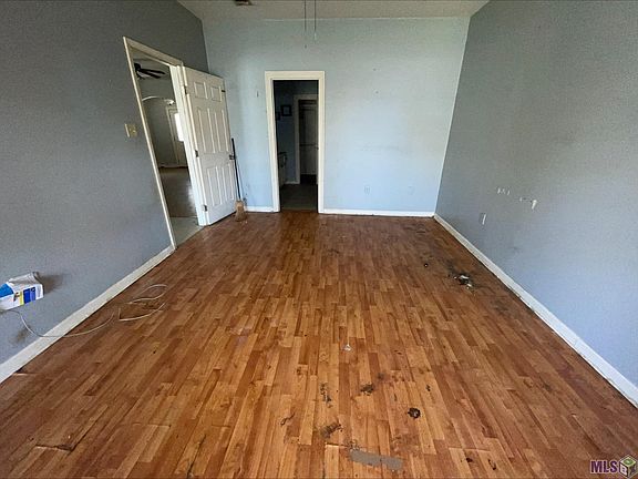 5th image of 40500 Cross Creek Ave