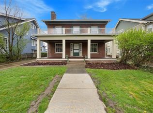 2980 E Overlook Rd, Cleveland Heights, OH 44118