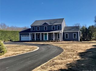 115 Walnut Hill Rd, Bethel, CT 06801