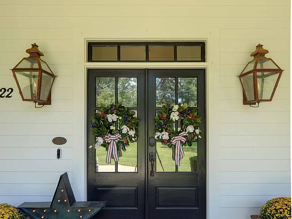 4th image of 7722 Confederate Dr