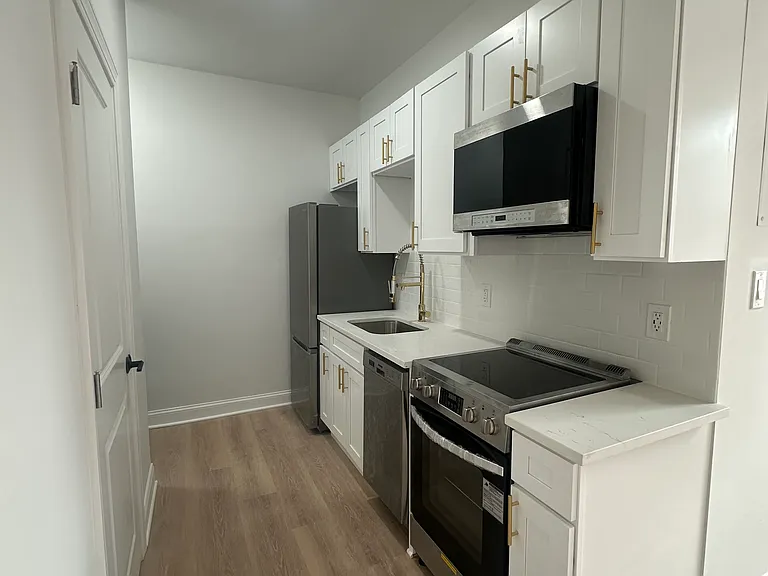 2 Maryland Avenue — Photo 20