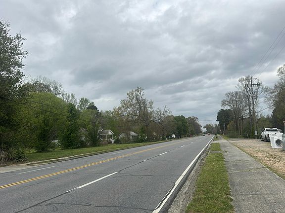 4th image of 2274 Highway 114