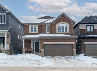 143 Robin Easey Ave, Ottawa, ON K2J6V4