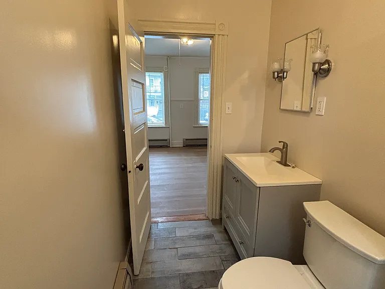 23 Saunders St — Photo 8