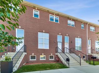 3853 S Parnell Ave, Chicago, IL 60609