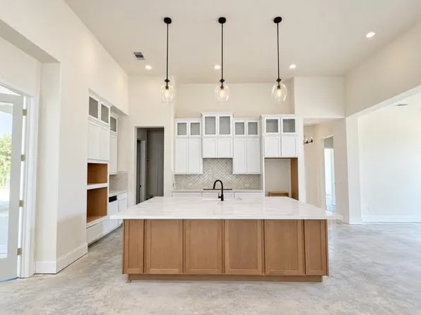 3593 Hidden Hickory Dr, Spring, TX 77386