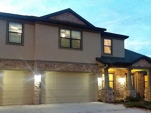 2nd image of 4846 Lago Vista Cir