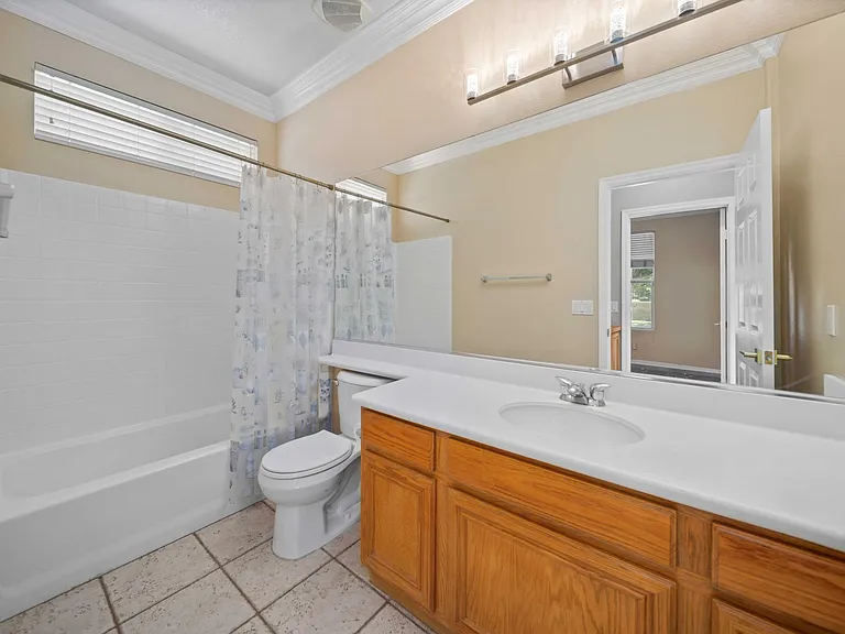 3121 Club Rancho Dr — Photo 9