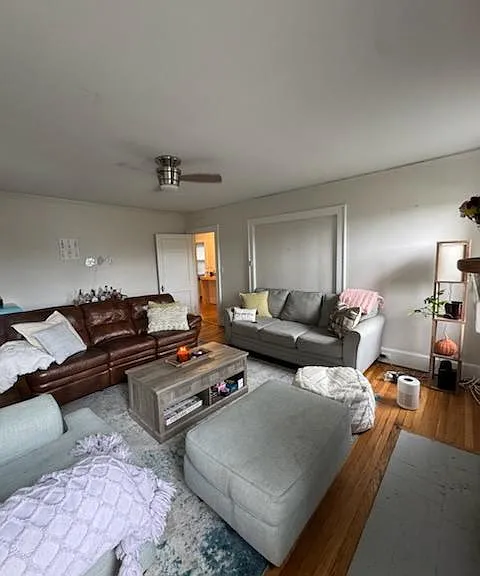621 Saluda Ave #621 — Photo 9