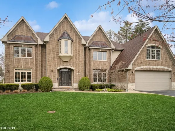 1544 Walters Ave, Northbrook, IL 60062