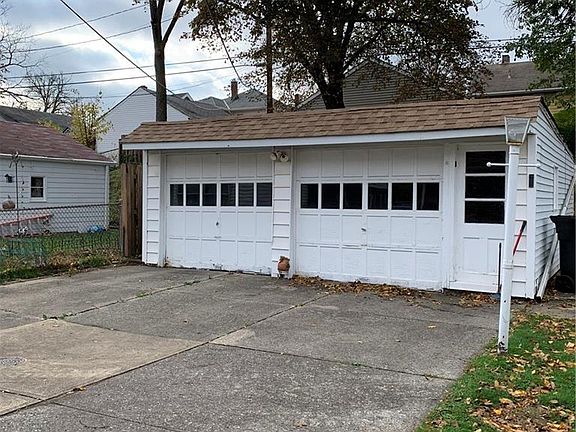 3rd image of 4240 Fulton Pkwy