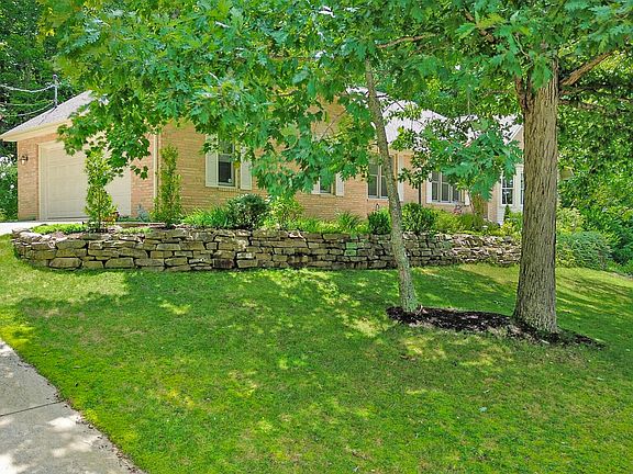 4th image of 17 Milnor Ter