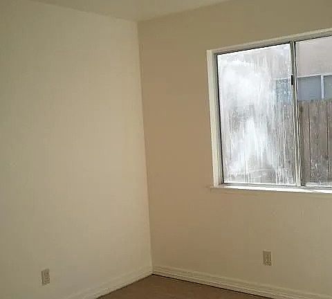 3rd image of 2300 Gladwyne Ct
