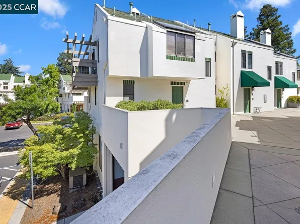 50 Mozden Ln, Pleasant Hill, CA 94523