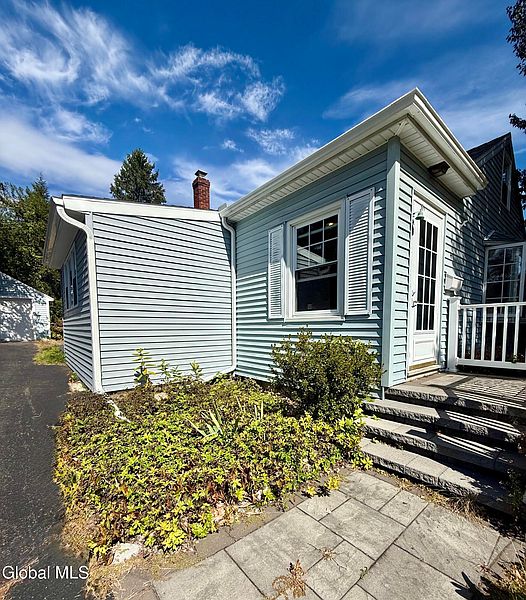 3rd image of 19 Orchard Street