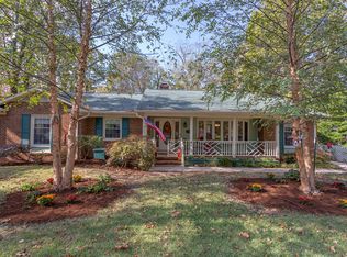 306 Colony Woods Dr, Chapel Hill, NC 27517