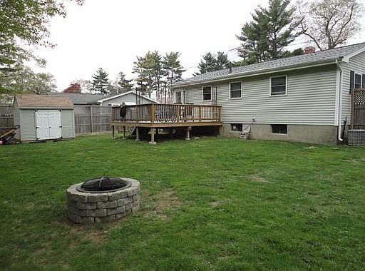 5th image of 144 Pond St