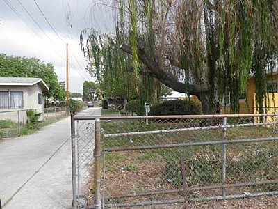 2nd image of 1935 E 126th St
