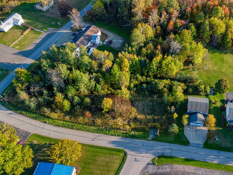 2nd image of 0 Hillcrest Dr