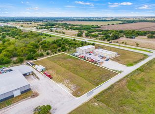 1704 Westaire Dr, Gainesville, TX 76240