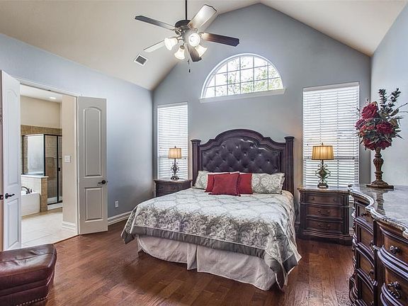 4th image of 5816 Waterford Ln