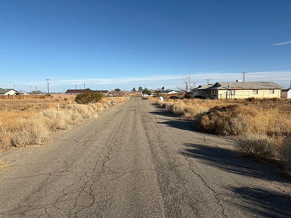 5th image of Dogwood Ave