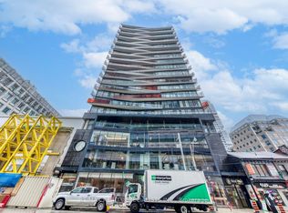 215 Queen St W UNIT 1405, Toronto, ON M5V1Z4